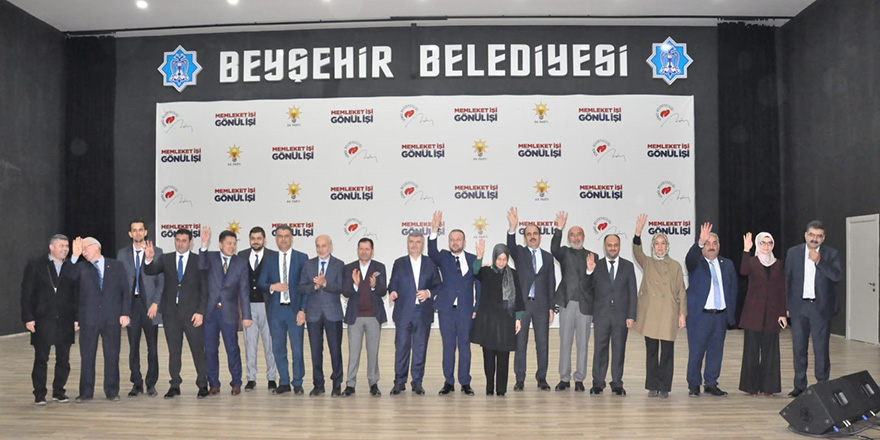 AK Parti Beyşehir adayını tanıttı